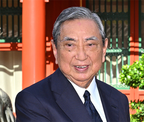 河野洋平氏。