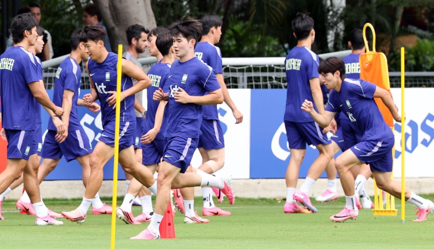 北中米W杯に向け練習する韓国代表選手 カン・ジョンヒョン記者