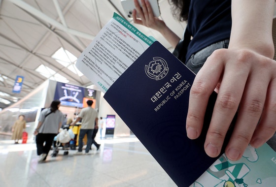 韓国はビザなし、または到着ビザで入国できる国・地域が188に達し、世界2位のパスポートパワーを持っている。ニュース1