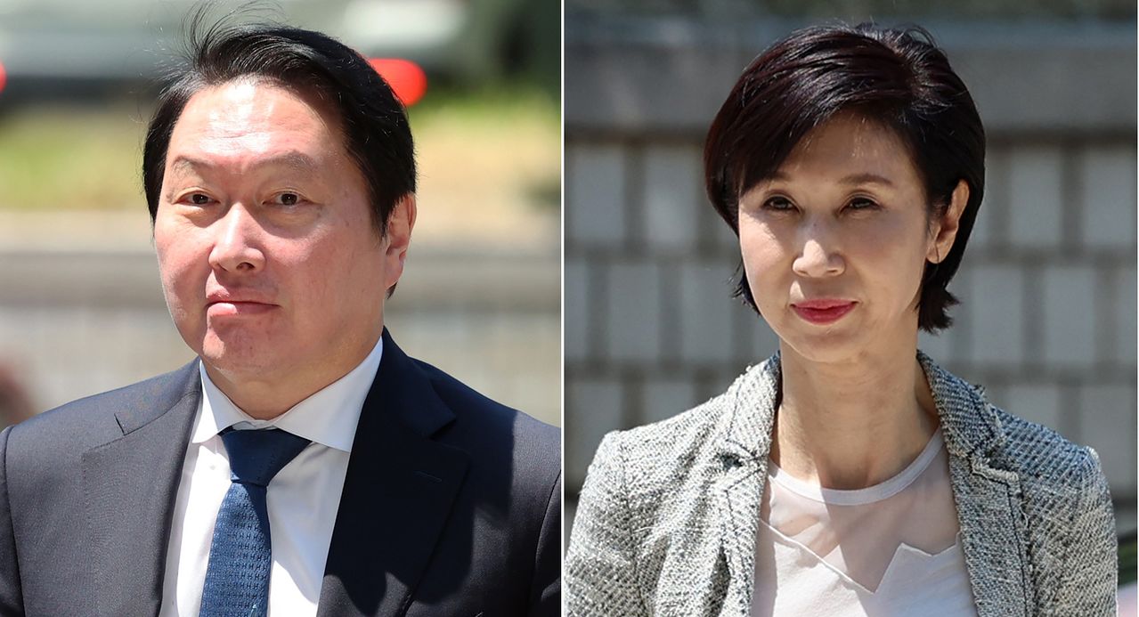 SKグループの崔泰源（チェ・テウォン）会長（左）とアートセンター・ナビの盧素英（ノ・ソヨン）館長の財産分与の差し戻し控訴審で、崔会長が盧館長に9440億ウォン（約1052億円）を支払うよう命じる判決が言い渡された。ブルームバーグ通信は「判決が確定すれば、韓国史上最も高額な離婚訴訟となる」と報じた。聯合ニュース