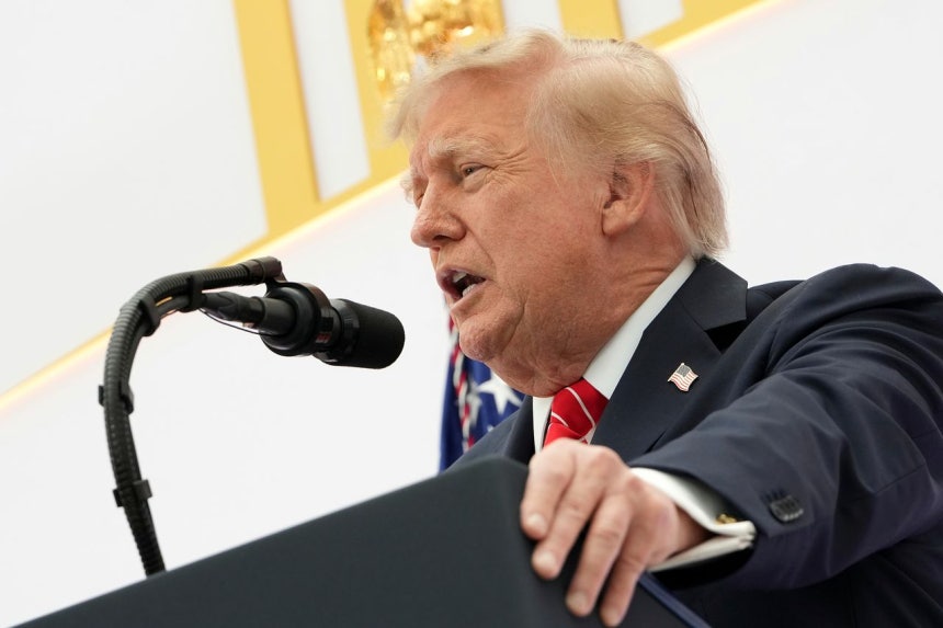 ドナルド・トランプ米大統領が8日（現地時間）、ワシントンの米国平和研究所で演説している。AP＝聯合ニュース