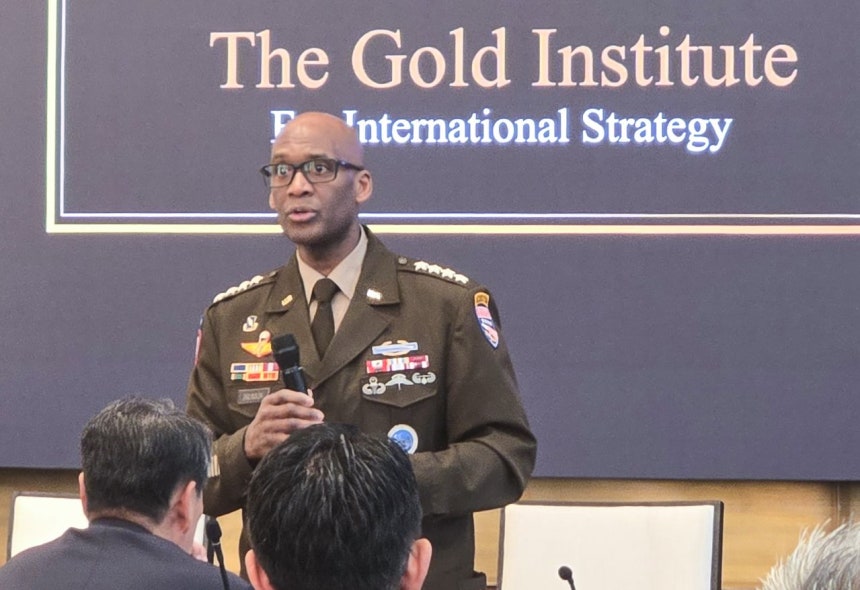 ブランソン在韓米軍司令官が14日（現地時間）、ワシントンDCで米シンクタンク「ゴールド国際戦略研究所」が主催したセミナーで演説している。［聯合ニュース］
