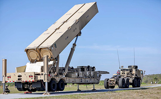 米陸軍第1多領域任務部隊（MDTF）に配備された長距離極超音速兵器（LRHW）「ダークイーグル」 ［写真 米陸軍］