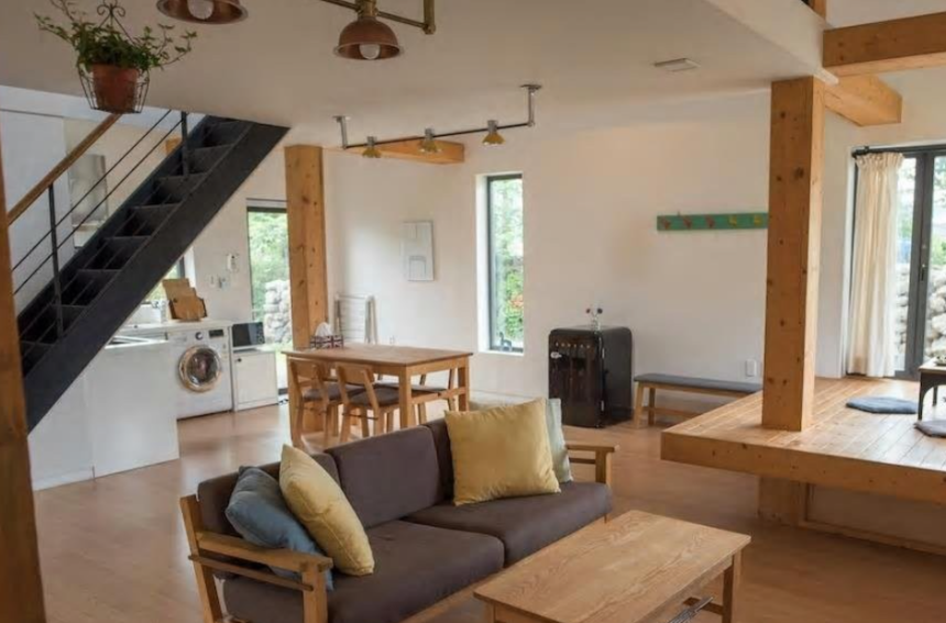 Airbnb（エアビーアンドビー）の宿泊施設のイメージ写真。［写真 Airbnb］