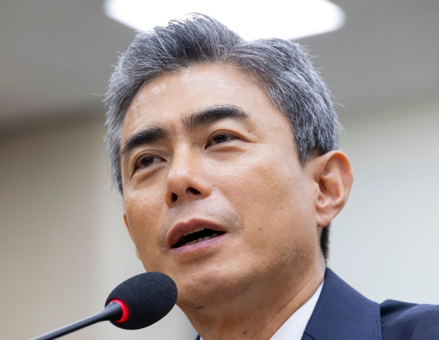 26日、韓国国会国防委員会で開かれた国防部や合同参謀本部などの所管機関に対する総合国政監査で発言する姜信哲（カン・シンチョル）国防部長官。［聯合ニュース］