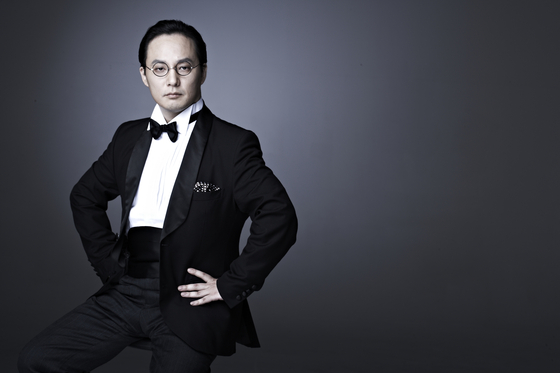 故シン・ヘチョルさんが文化勲章を受章する。［写真 ネクストユナイテッド］